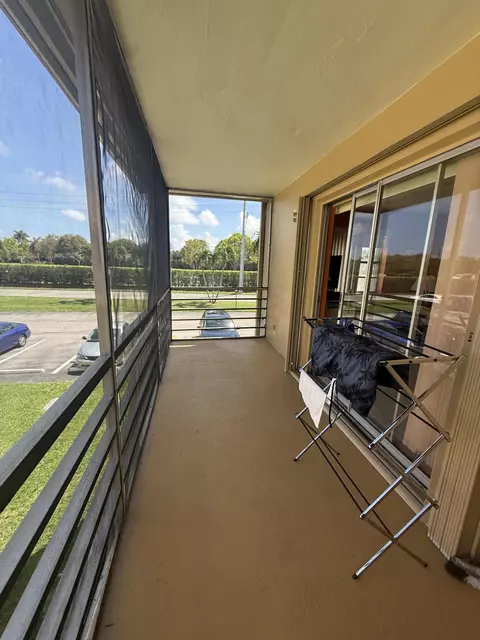 525 Capri K, Delray Beach, FL 33484