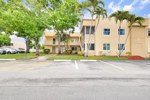 525 Capri K, Delray Beach, FL 33484