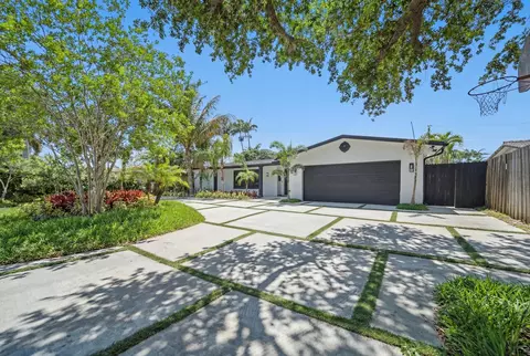 5121 NE 17th Ter, Fort Lauderdale, FL 33334