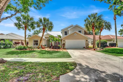 18780 Misty Lake Dr, Jupiter, FL 33458