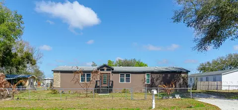 5472 Citrus Hill Dr, Polk City, FL 33868