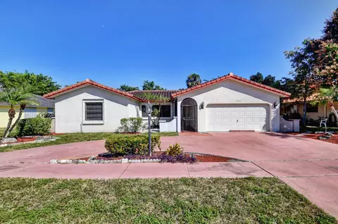 7011 San Sebastian Cir, Boca Raton, FL 33433