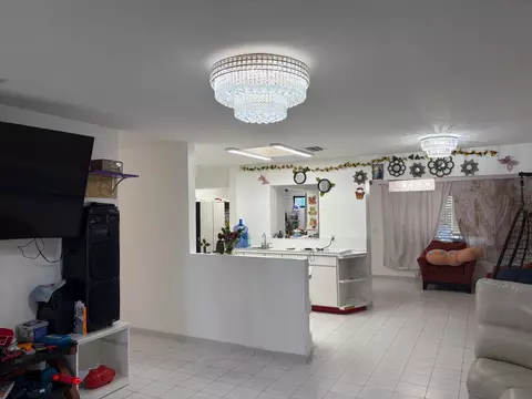 309 Davis Rd, Palm Springs, FL 33461