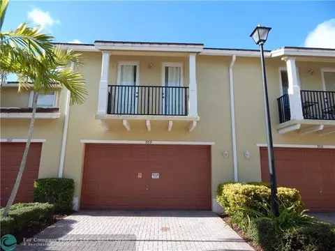 4720 Mimosa Pl #909, Coconut Creek, FL 33073