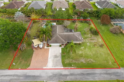 1096 54th Ave, Vero Beach, FL 32966