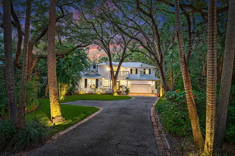 2605 Natures Way, Palm Beach Gardens, FL 33410