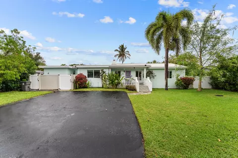 3179 Melaleuca Rd, West Palm Beach, FL 33406