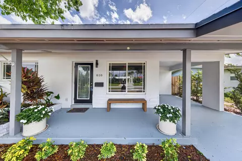 818 NW 28th Ct, Wilton Manors, FL 33311