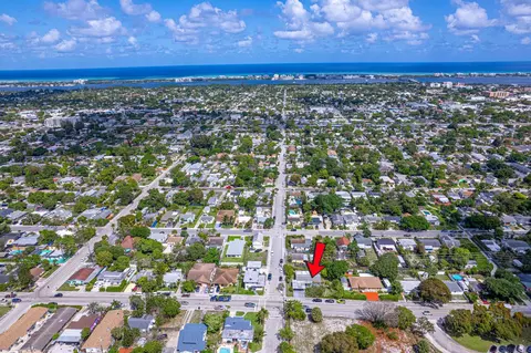 528 N A St, Lake Worth Beach, FL 33460