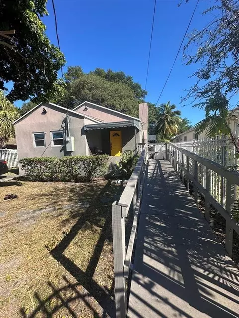 4133 NW 22nd Ct, Miami, FL 33142