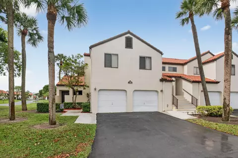 10 Va De Casas Sur #101, Boynton Beach, FL 33426