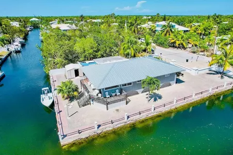 1540 Lantana Ln, Big Pine Key, FL 33043