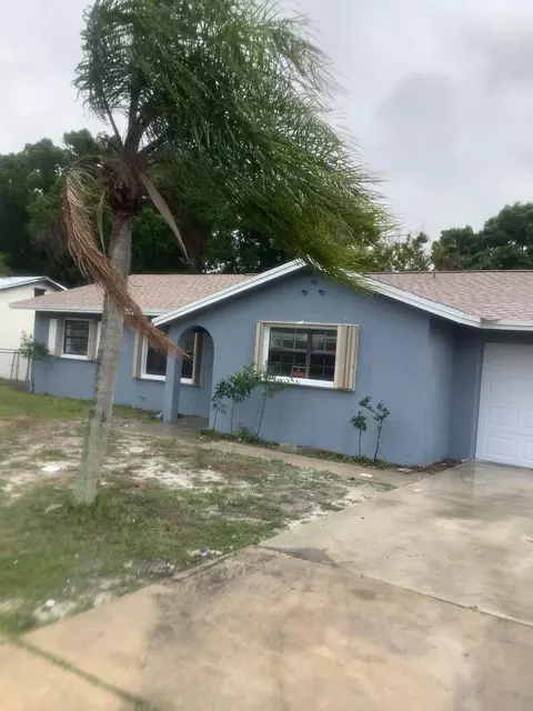3209 Jersey Ct, Fort Pierce, FL 34947