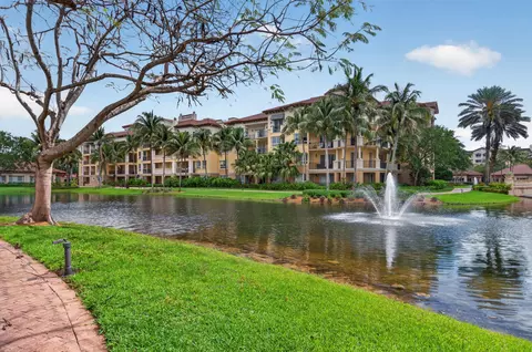 16135 Emerald Estates Dr #164, Weston, FL 33331