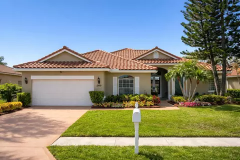 1260 SW Maplewood Dr, Port Saint Lucie, FL 34986