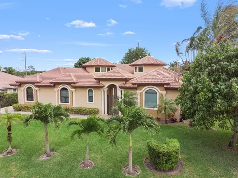 4190 Gleneagles Dr, Boynton Beach, FL 33436