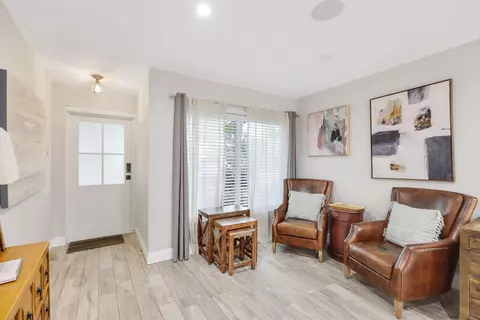 513 Curlew Rd, Delray Beach, FL 33444