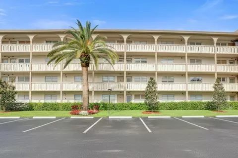 2303 Lucaya Ln #E1, Coconut Creek, FL 33066