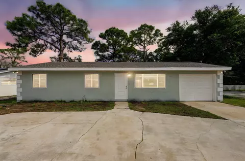 651 SE Port St Lucie Blvd, Port Saint Lucie, FL 34984
