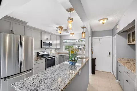 2016 S Federal Hwy #E309, Boynton Beach, FL 33435