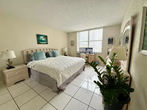 Bedroom - 101 Briny Ave #409, Pompano Beach, FL 33062 photo 2 of 4