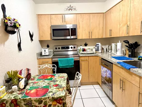 Kitchen - 101 Briny Ave #409, Pompano Beach, FL 33062 photo 2 of 4