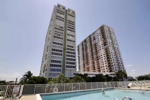 Exterior - 101 Briny Ave #409, Pompano Beach, FL 33062 photo 3 of 6
