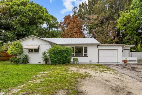 1175 20th Ave, Vero Beach, FL 32960