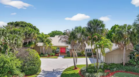 6151 SE Winged Foot Dr, Stuart, FL 34997
