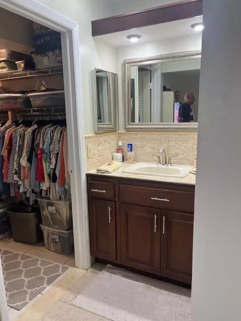 27 Capri #A, Delray Beach, FL 33484 photo 18