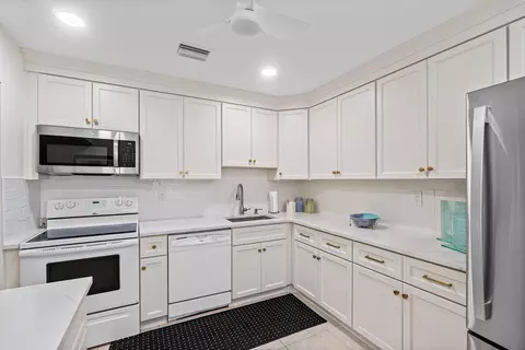 27 Capri #A, Delray Beach, FL 33484 photo 43