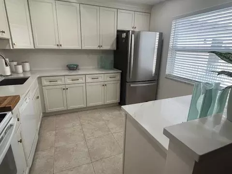 27 Capri #A, Delray Beach, FL 33484 photo 4