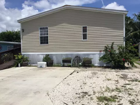 5000 SE Federal Hwy #82, Stuart, FL 34997