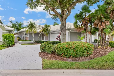2479 SW Brookwood Ln, Palm City, FL 34990