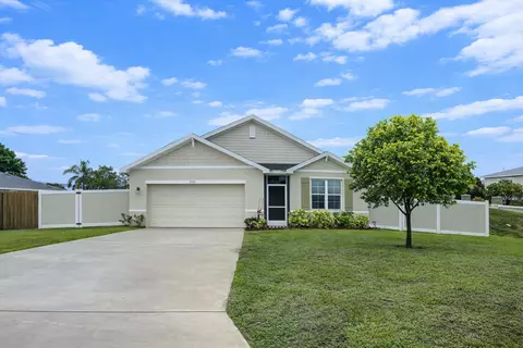 1040 SW Canary Ter, Port Saint Lucie, FL 34953