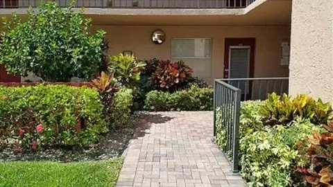 370 NW 76th Ave #104, Margate, FL 33063