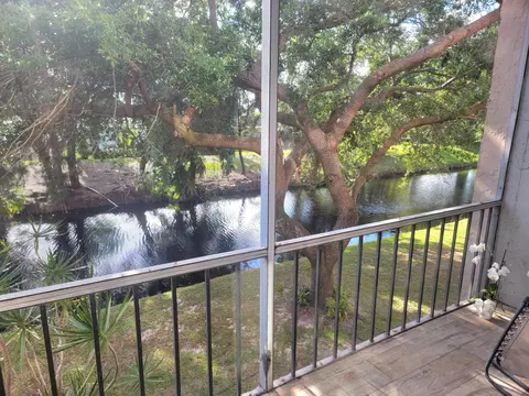 8260 SW 24th St #6203, North Lauderdale, FL 33068