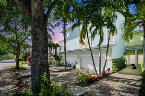 1705 NE 5th St, Fort Lauderdale, FL 33301