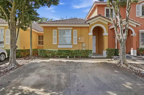 1584 SW 2nd St, Homestead, FL 33030