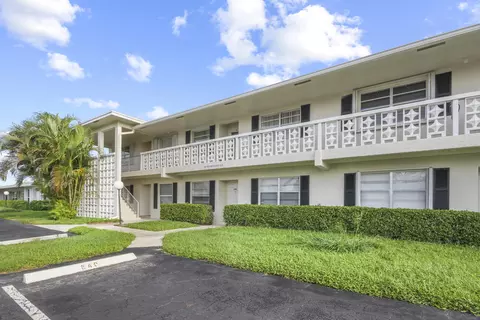 2501 Red Hibiscus Blvd #201, Delray Beach, FL 33445