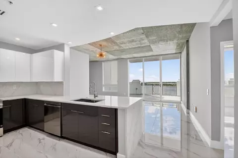 300 S Australian Ave #1112, West Palm Beach, FL 33401