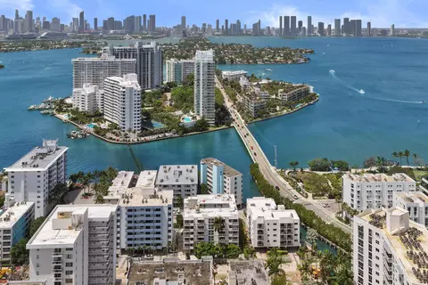 1670 Lincoln Ct #3B, Miami Beach, FL 33139