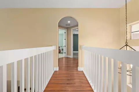 Entry Way - 1921 SW Panther Trce, Stuart, FL 34997 photo 6 of 10
