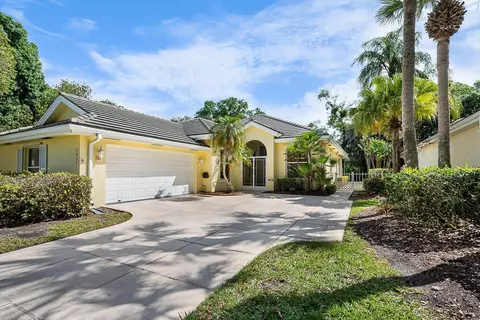 7627 SE Fiddlewood Ln, Hobe Sound, FL 33455