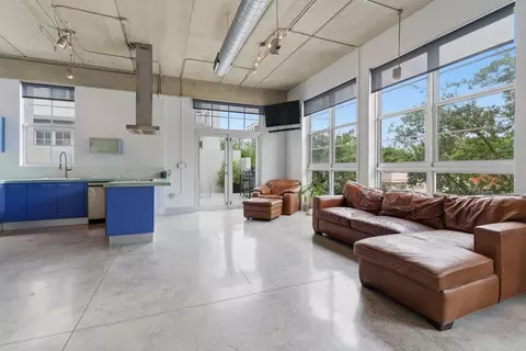 425 N Andrews Ave #202, Fort Lauderdale, FL 33301