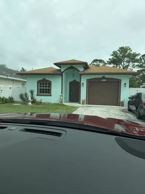 4749 Holt Rd, West Palm Beach, FL 33415