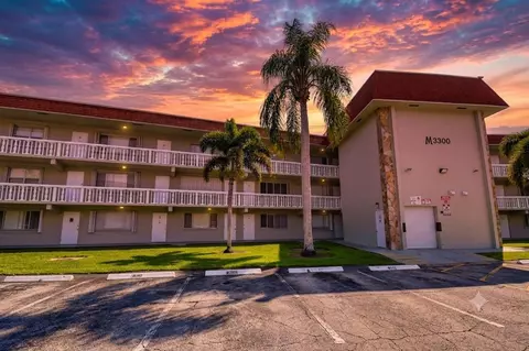 3300 Springdale Blvd #208, Palm Springs, FL 33461