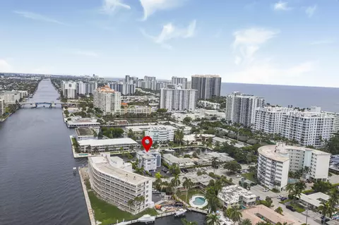 3105 NE 28th St #2B, Fort Lauderdale, FL 33308
