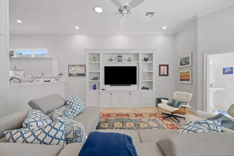 Living - 116 Echo Dr, Jupiter, FL 33458 photo 4 of 8