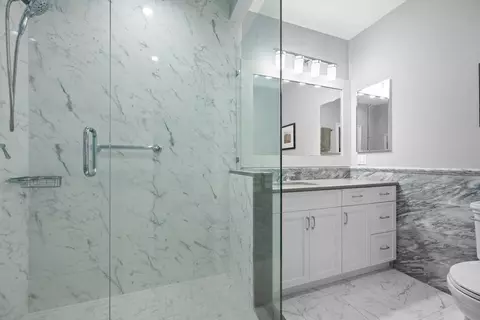 Bath - 116 Echo Dr, Jupiter, FL 33458 photo 5 of 7